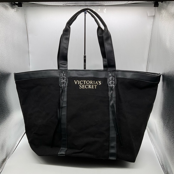 Victoria's Secret Handbags - NWOT VICTORIAS SECRET‎ BLACK COTTON TOTE